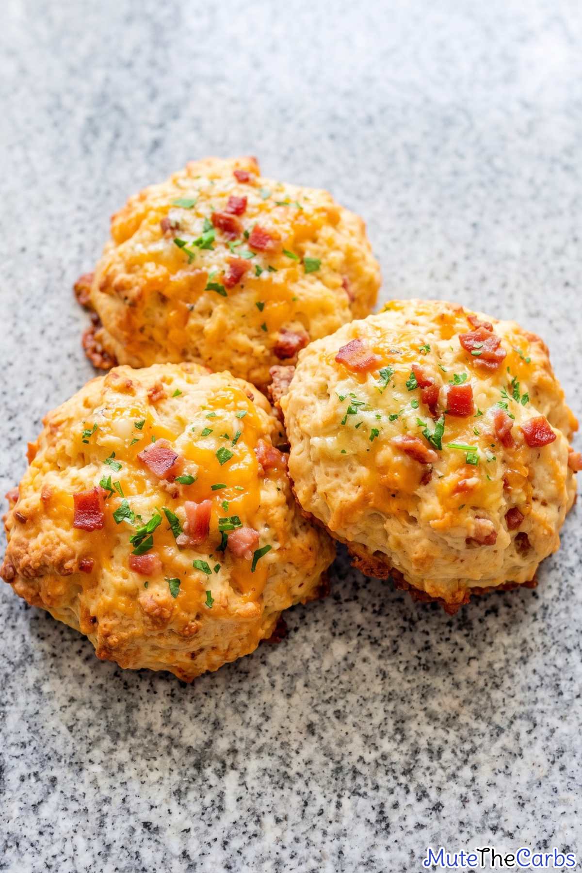 golden keto cheddar bay biscuits