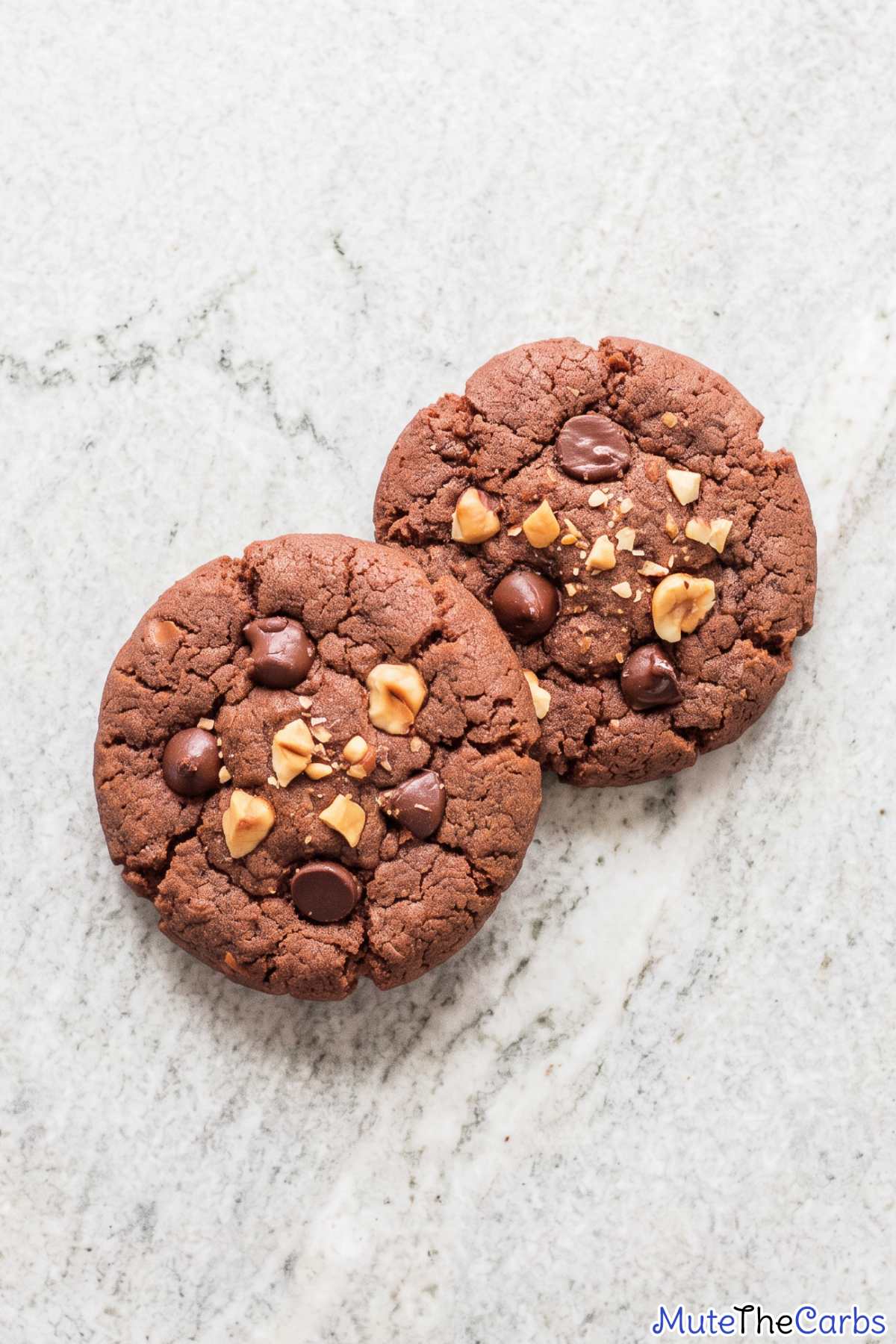 Tasty keto chocolate hazelnut cookies