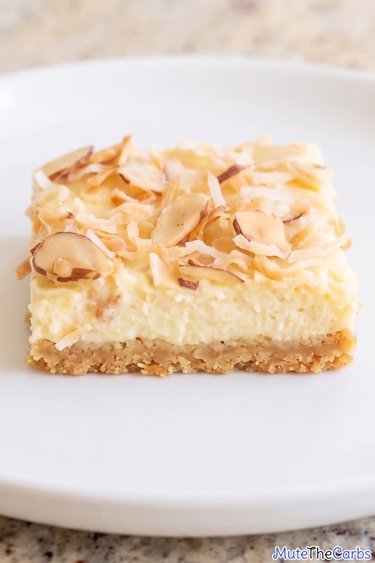 Creamy key lime crunch bars