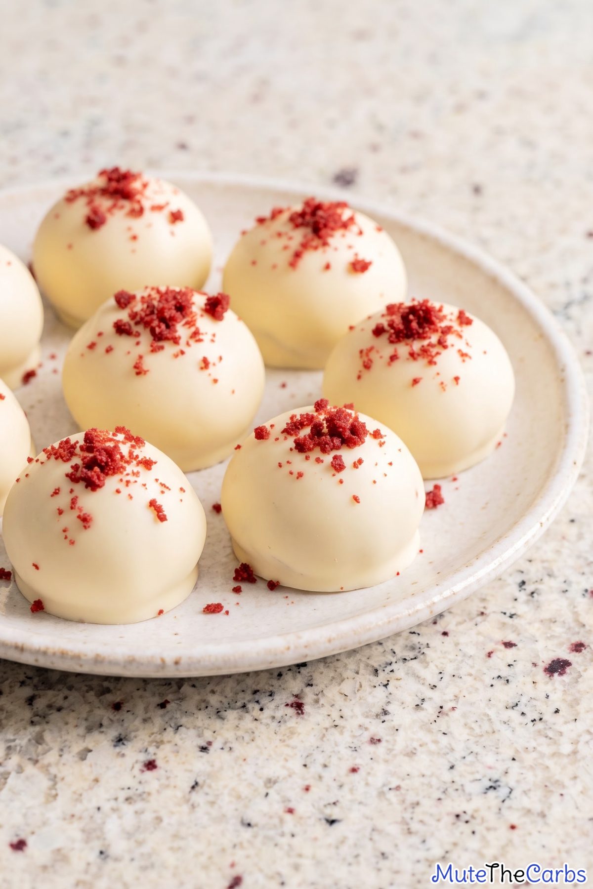 Easy red velvet keto cheesecake fat bombs