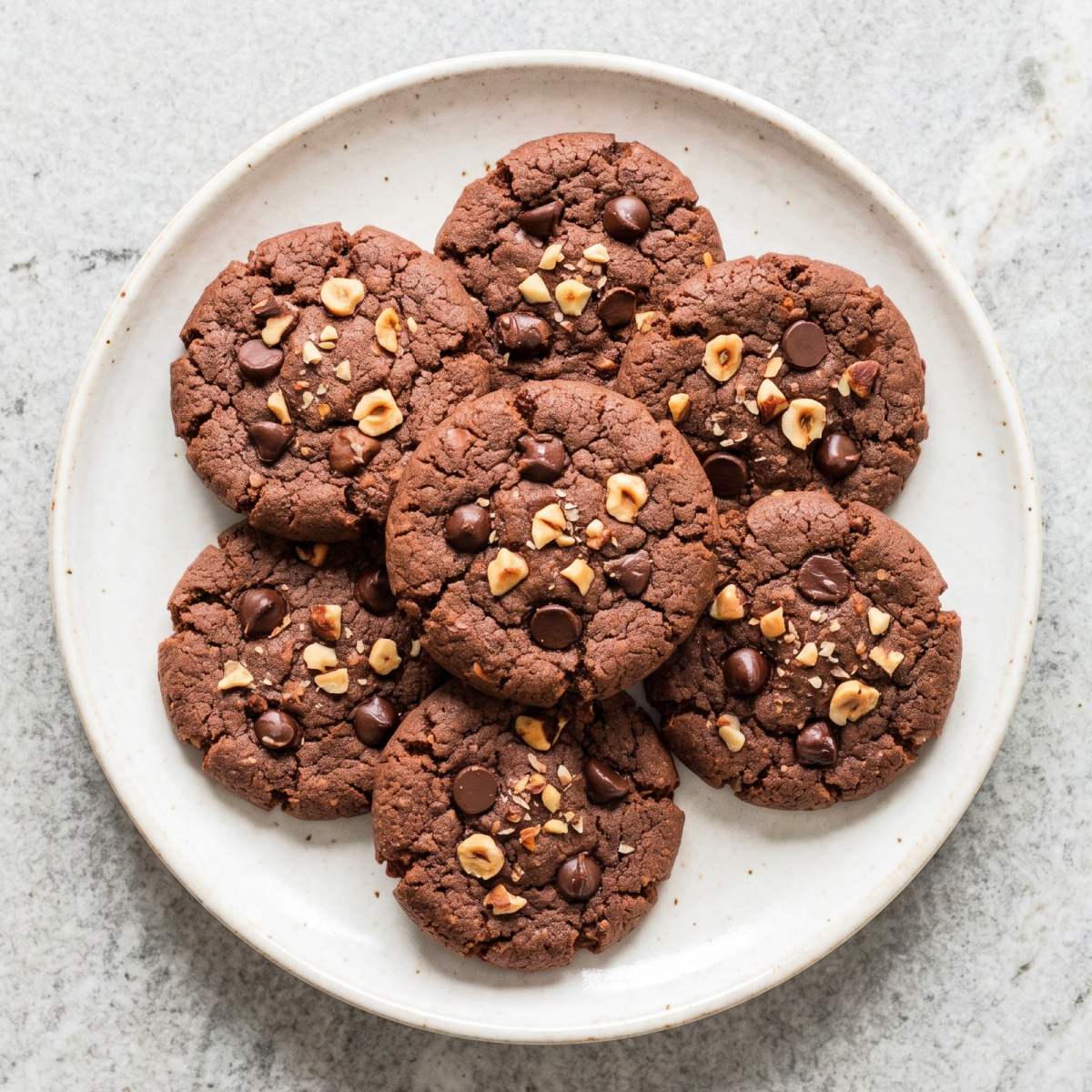 Keto Chocolate Hazelnut Crunch Cookies